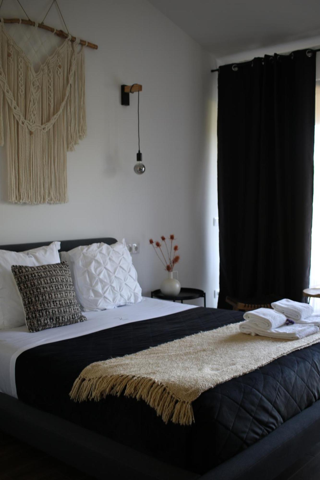 Zambujal Suites Sesimbra Exterior photo